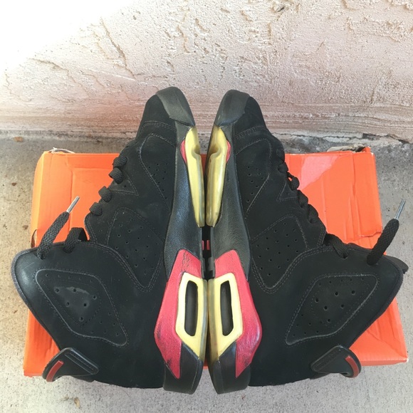 Air Jordan 6 Retro Black Varsity Red 2010 - Picture 5 of 8